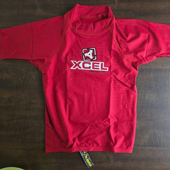 XCel Shortsleeve Kid's Surf Swimming Shirt Red 40529 NWT - Picture 1 of 12